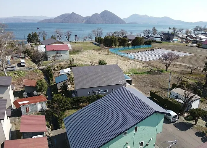 Holiday House Toya